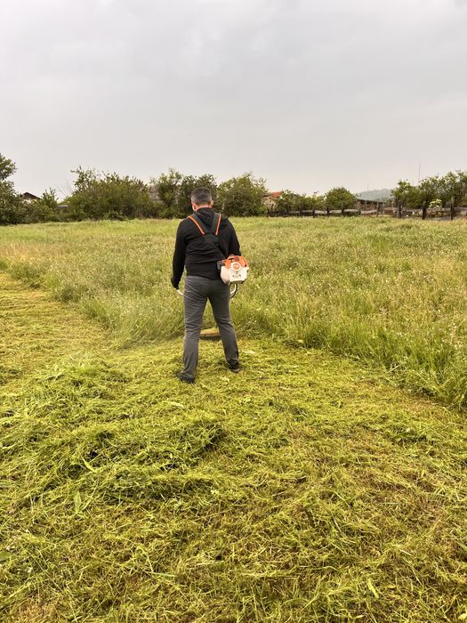 Cosit , tuns , curatare teren cu motocoasa !