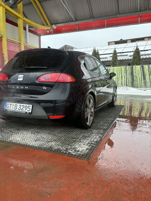 Vând Seat Leon FR
