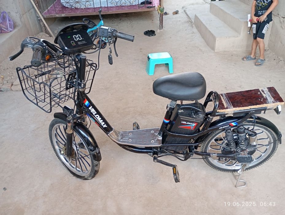 Электро велосипед сотилади