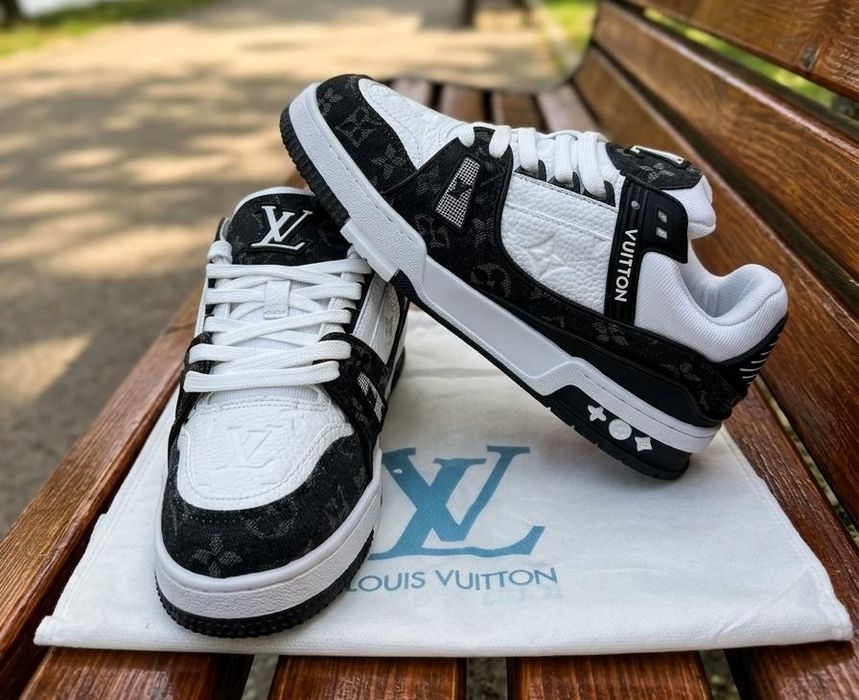 Adidasi Louis Vuitton LV Trainer Negru Alb - Calitate Premium