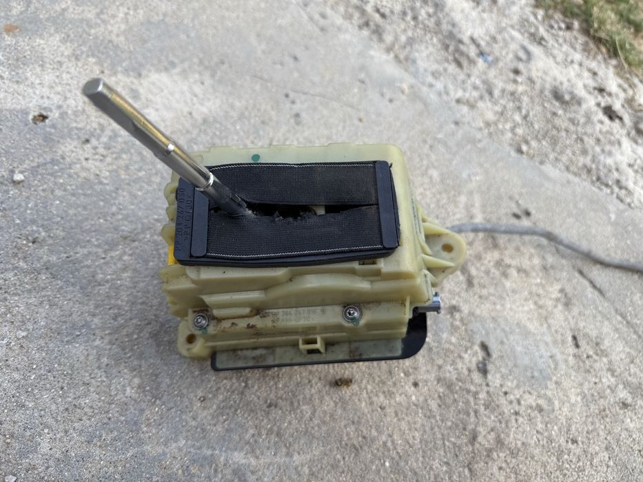 Селектор за Mercedes C(w204)