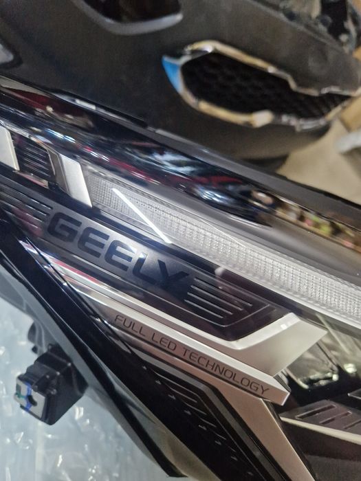 Запчасти фара GEELY COOLRAY NEW  оригинал новая