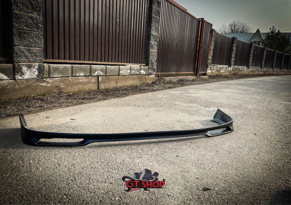 Накладки на чайзер 100