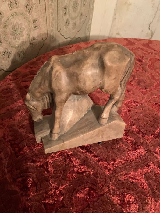 Авторская статуэтка  из камня «Лошадь с жеребенком», винтаж