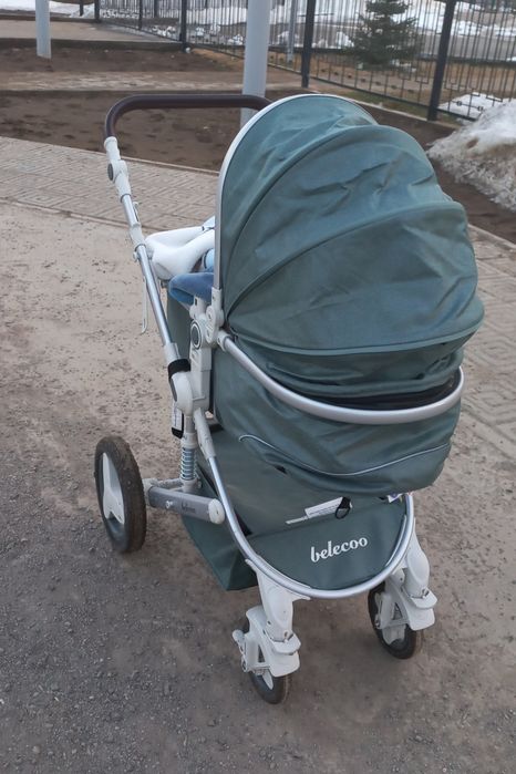 Продам коляску 3 в 1
