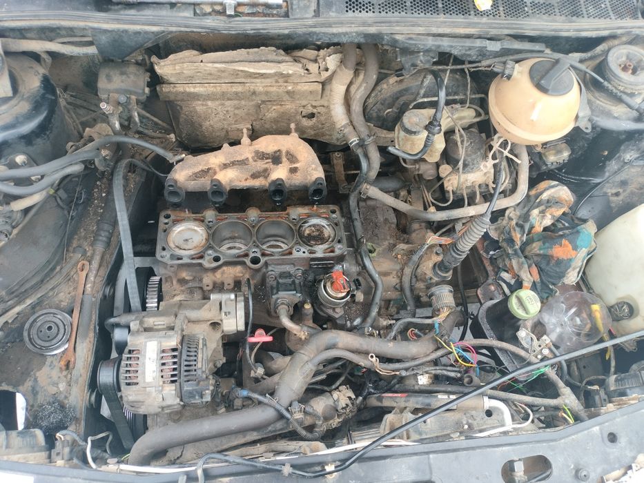 Продам гольф 3 надо делать движок