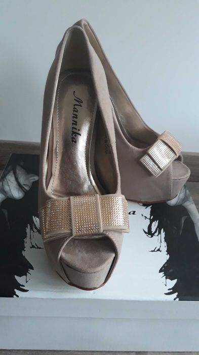 Официални обувки