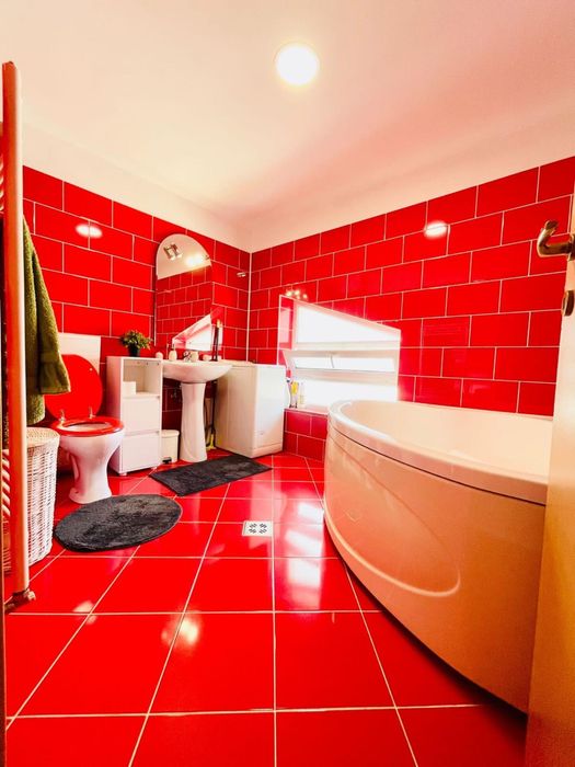 Inchiriez apartament Buna Ziua