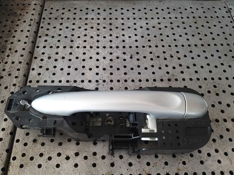 Maner usa stanga spate renault megane 3 break 806070032r