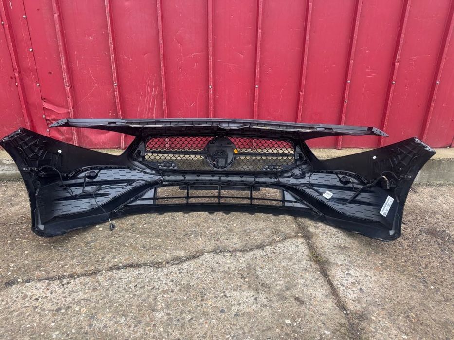 Bara fata Mercedes A-Class AMG W177 Facelift