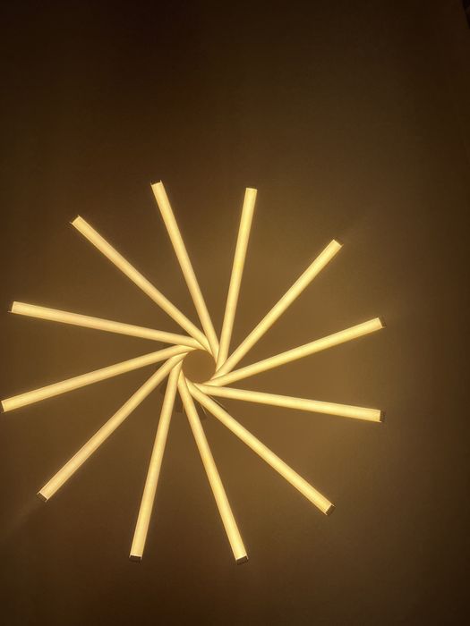 Lustra led corp iluminat