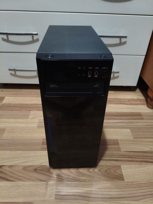 Vând Unitate PC , i7 4770 , 16 Gb - ram