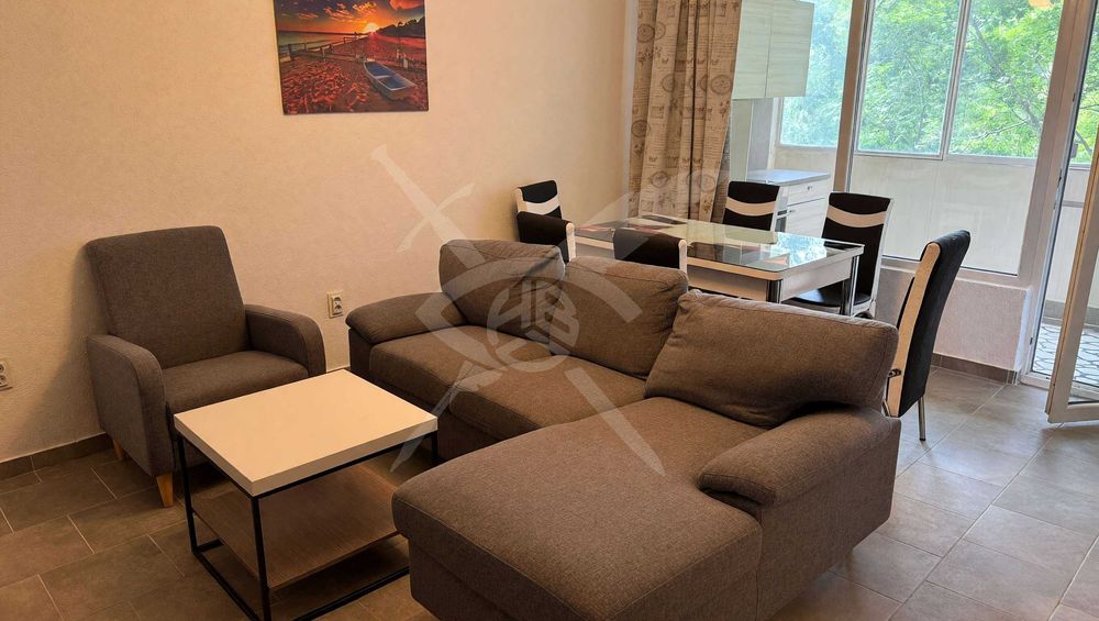 Двустаен апартамент - кв. Тракия - 11901381