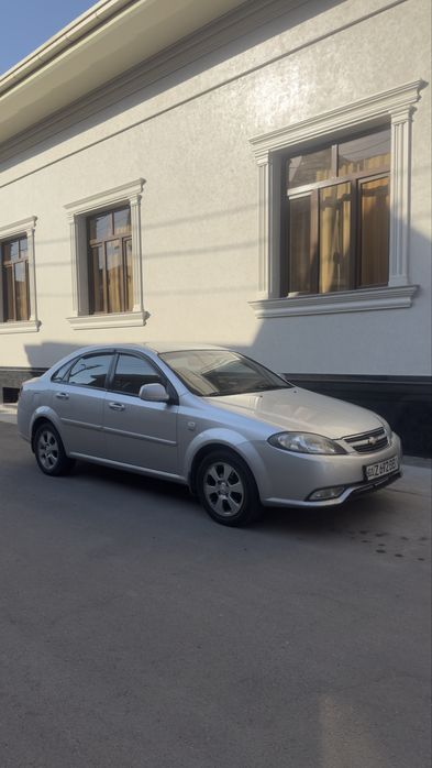 Chevrolet gentra 2014