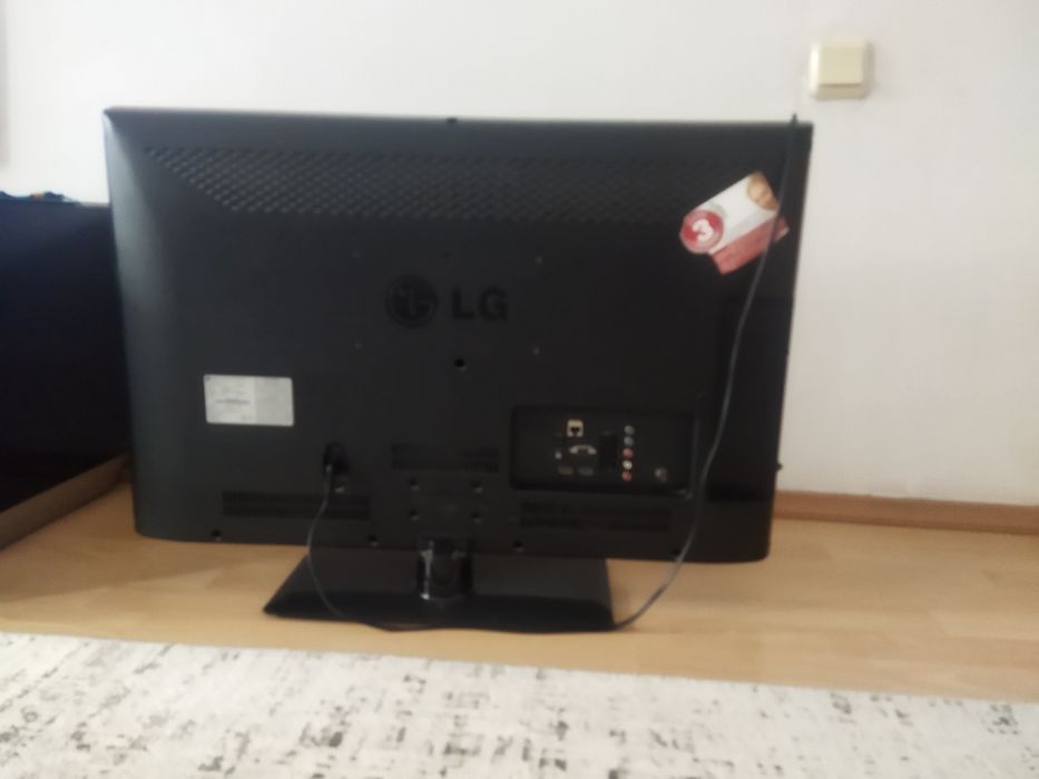 Телевизор LG, цветной б/у