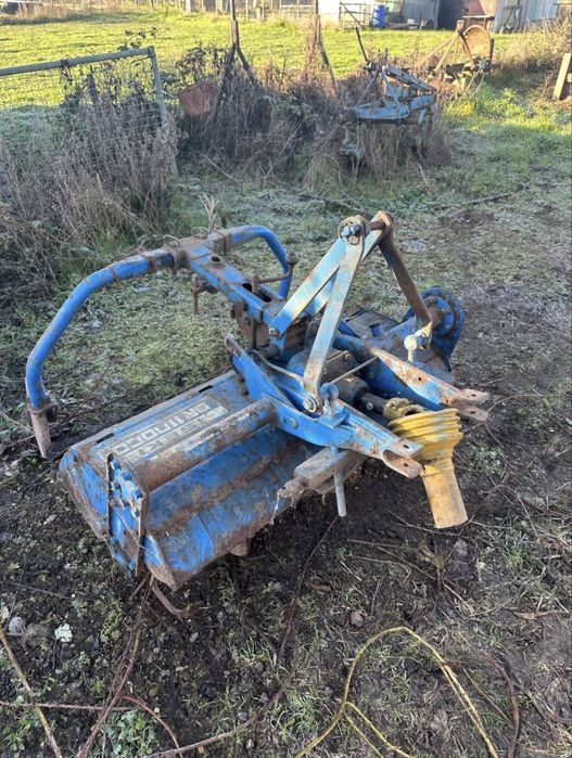 Freza pentru pamant, compact tractor sau alt tip, 1.10m lungime