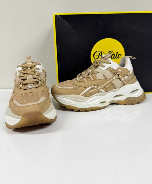 Buffalo Triplet Hollow