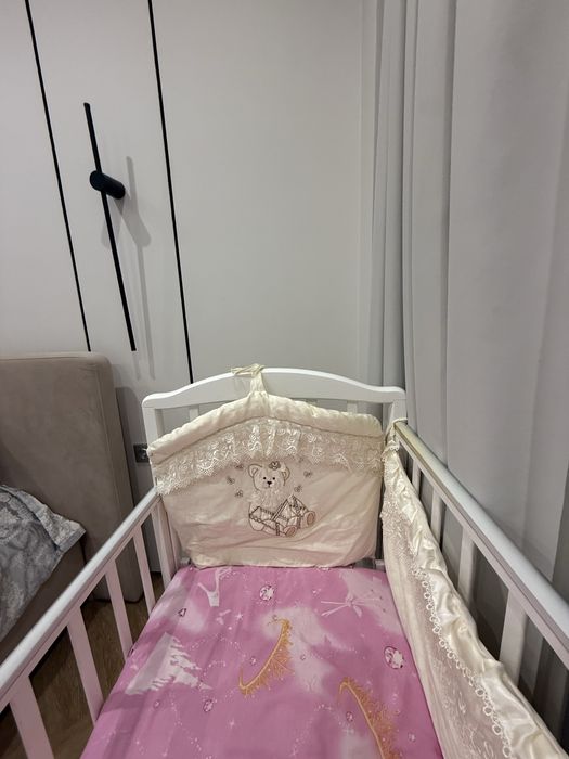 Кроватка детская