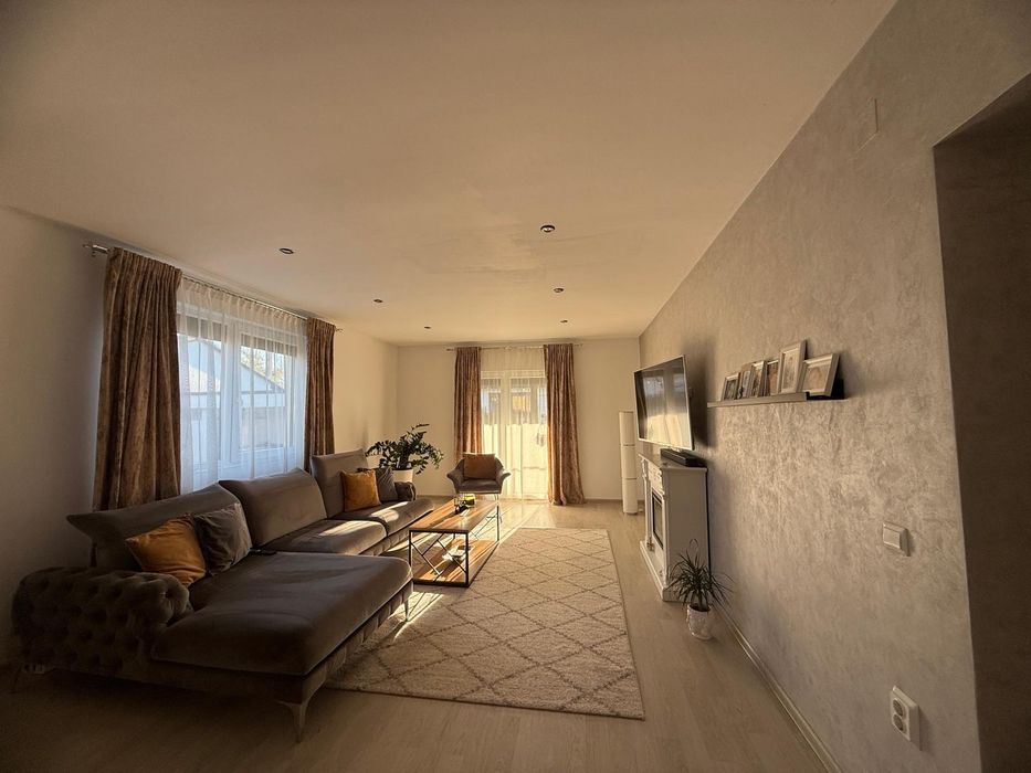 Casa moderna de vanzare Sancraiul de Mures