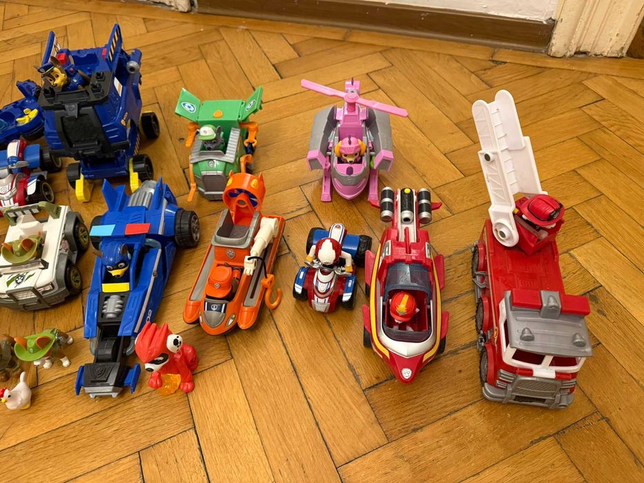 Lot Paw Patrol/Patrula catelusilor Chase,Rubble,Zuma Marshal,Ryder,Sky