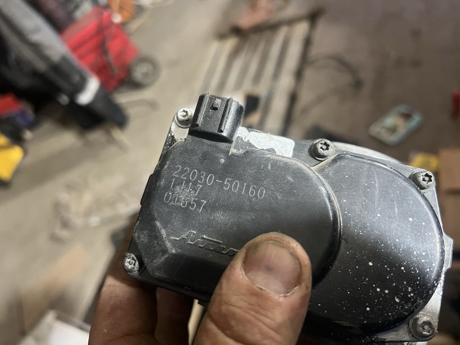 Запчасти на 3uz fe