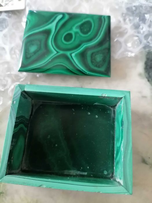 Cutiuta malachit natural pentru bijuterii