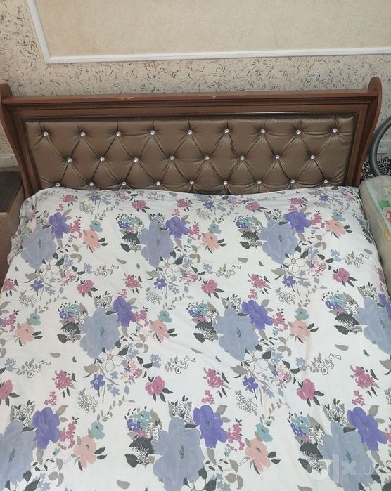 Кровать двухспальная