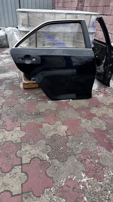 Дверь двери Тойота Камри 50-55