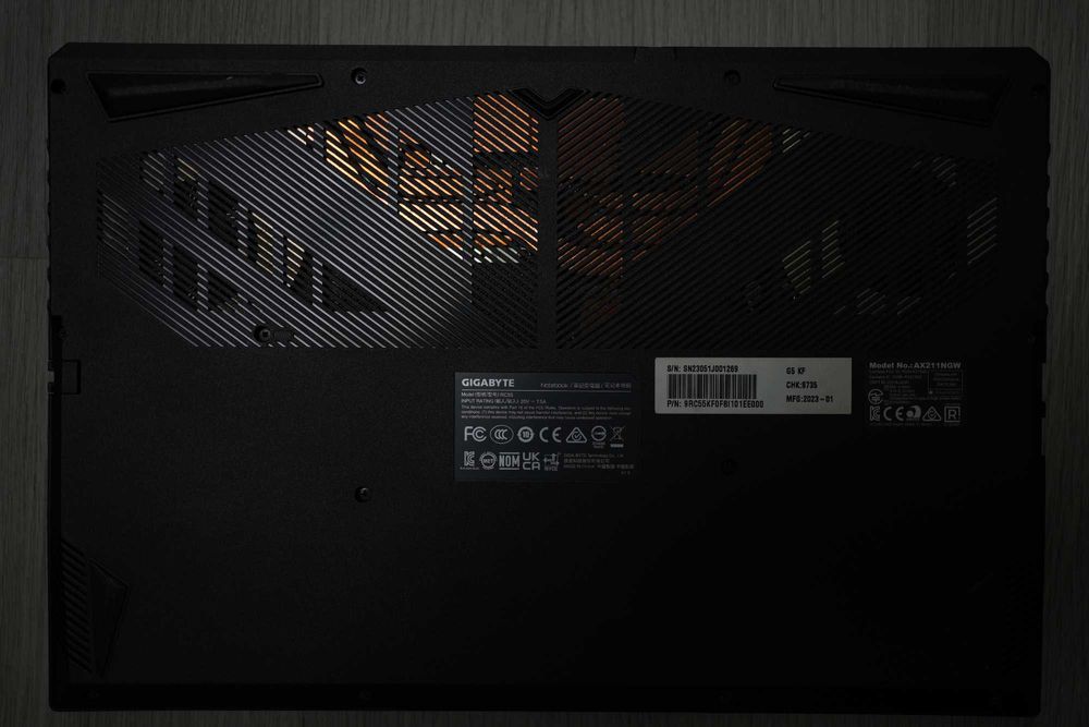 Laptop GIGABYTE G5 KF - i5-12500H / RTX 4060 / 16GB RAM / 1.5 TB Stocare