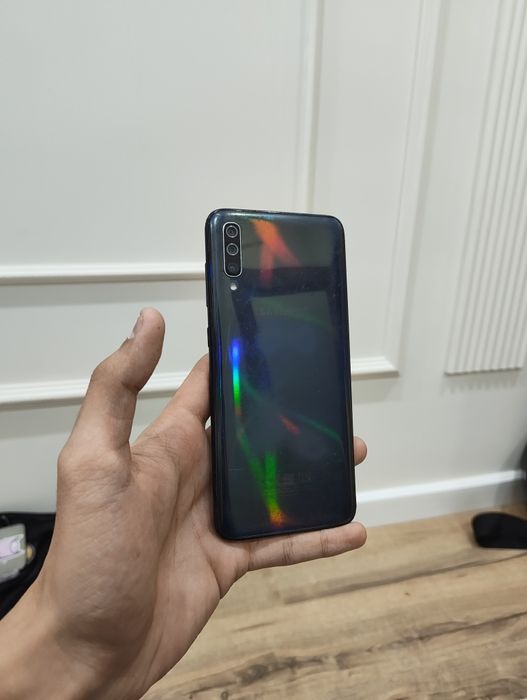 Samsung a70 торг есть