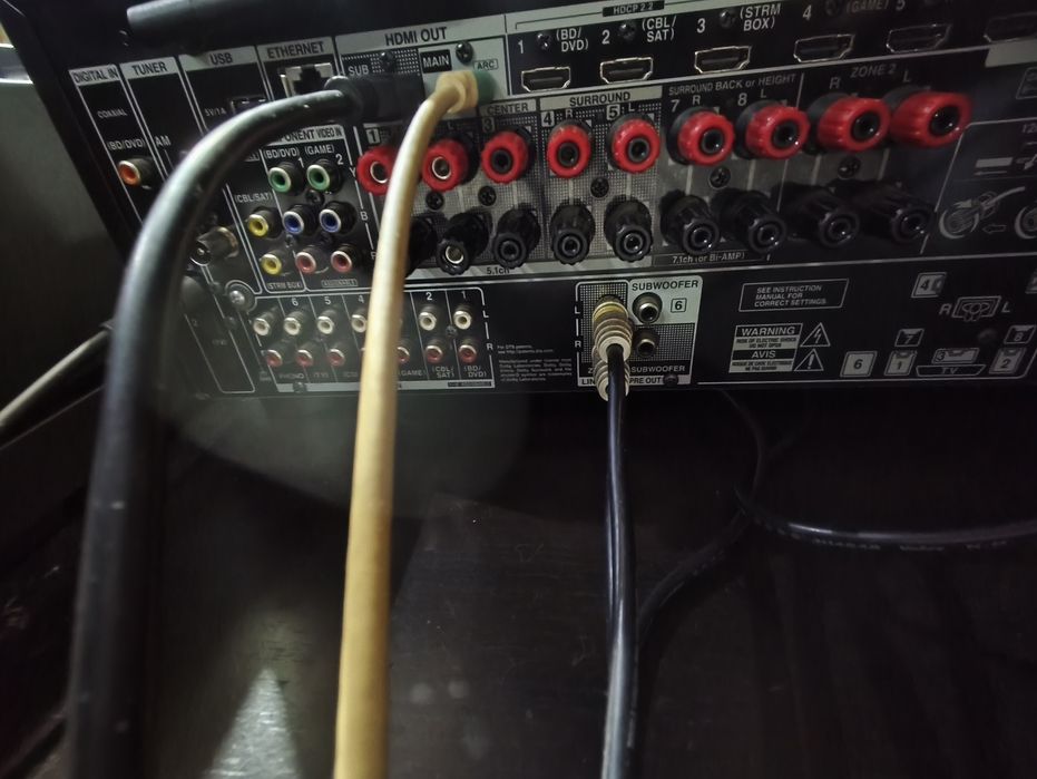 Vând receiver AV onkyo HTR695