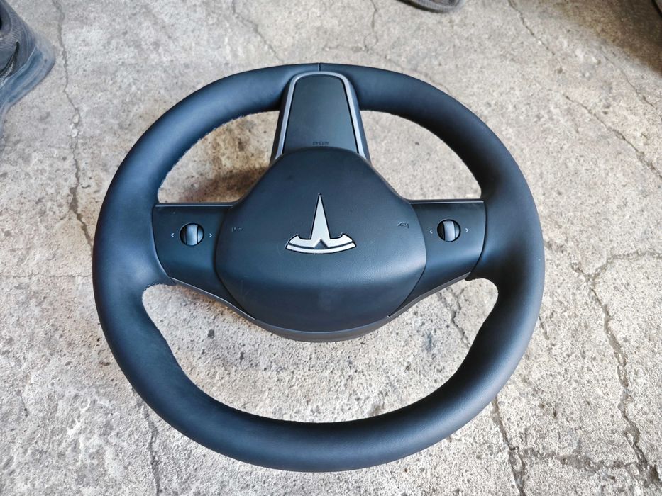 Оригинален Кожен волан Tesla 3 2021 черно кормило Тесла модел 3