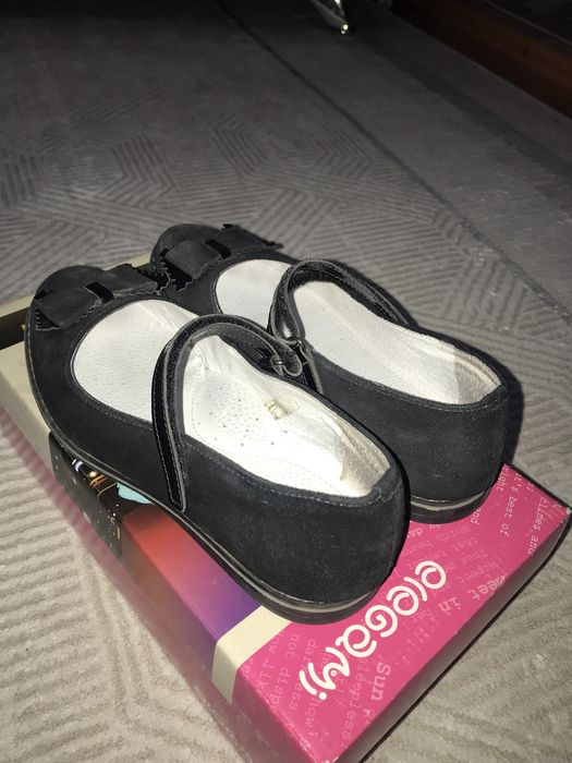 Детская обувь на девочку р36,37