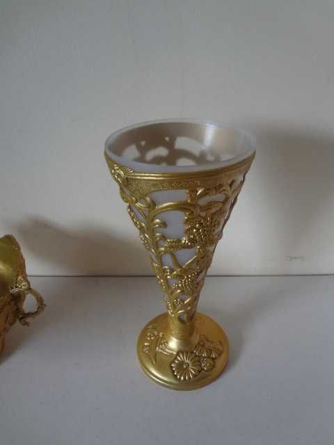 Метална ваза + метална купа