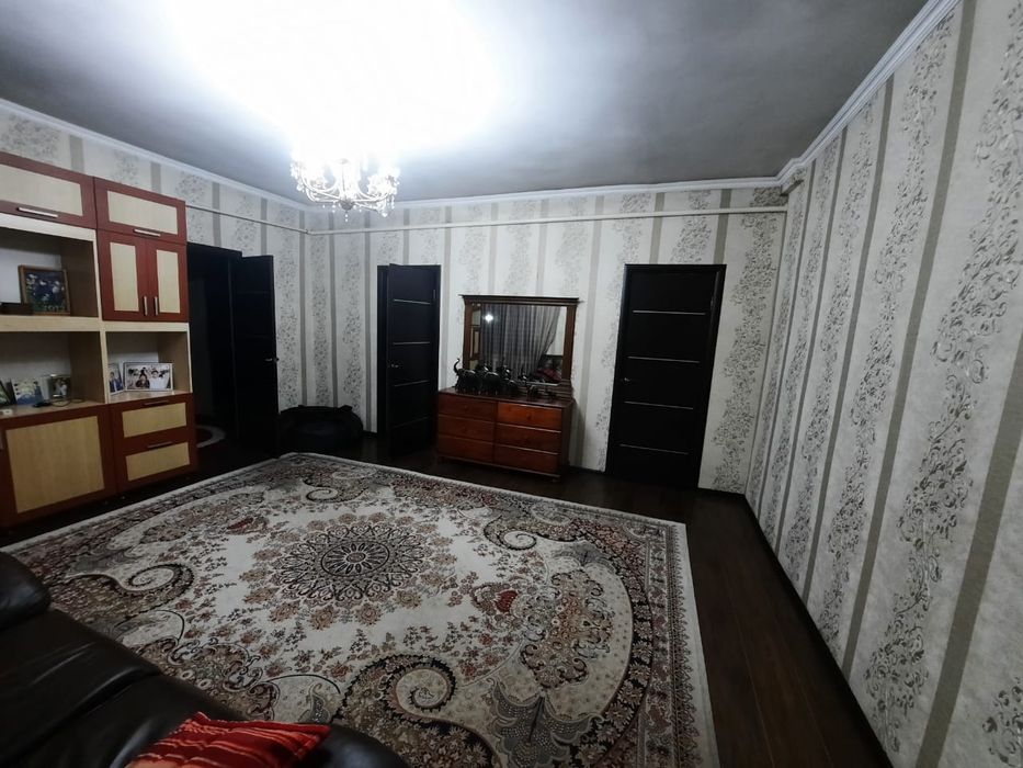 От крыши до забора, мебель, вся утварь