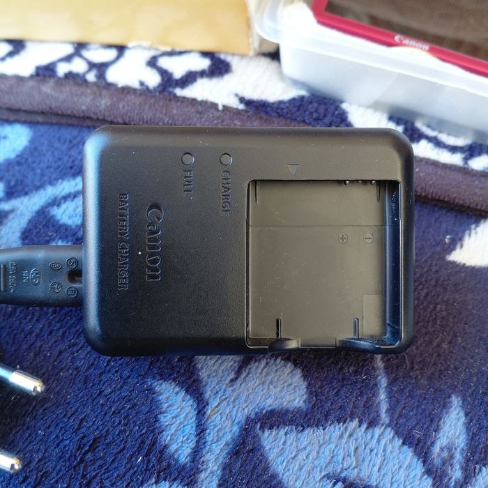 Цифровой фотоаппарат Canon