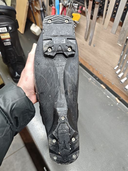 Ски обувки ATOMIC HAWX PRIME R100 gw