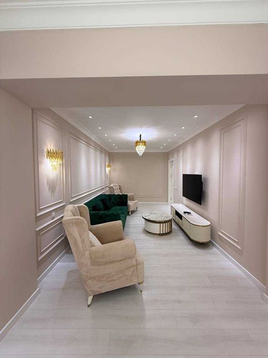 Ц-5 Продаётся 3-х комнатная квартира