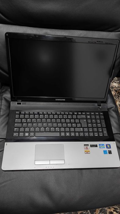 Laptop Samsung 300E 17.3 inch