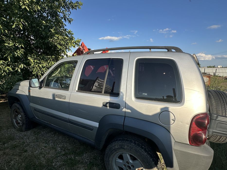 JEEP Cherokee 2008 — imagine 4