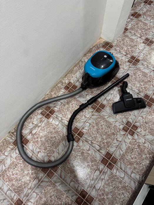 Aspirator fara sac Samsung SC44E0