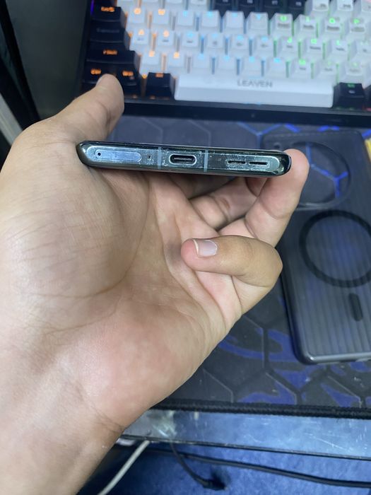 OnePlus 12 256/12 gb