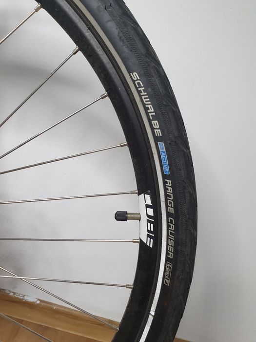 Bicicletă electrică Cube Touring