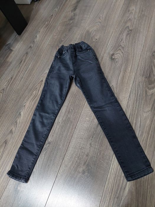 Детски клин 2броя и 2 броя дънки