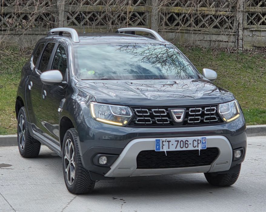 Dacia Duster KeyLess Entry,KeyLess Go,Camera,Navigatie TVA deductibil RAR= efectuat
