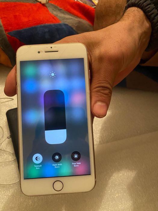 Айфон 8+  обмен бар