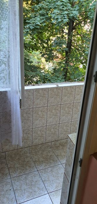 Apartament 2 camere de închiriat