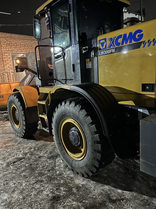 Услуги фронтального погрузчика
