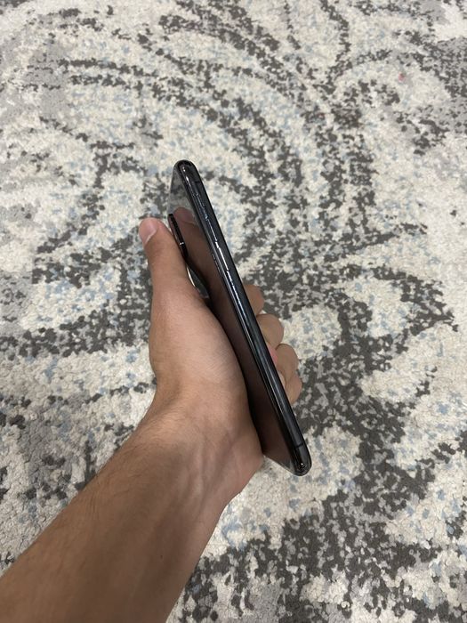 Iphone x sotiladi