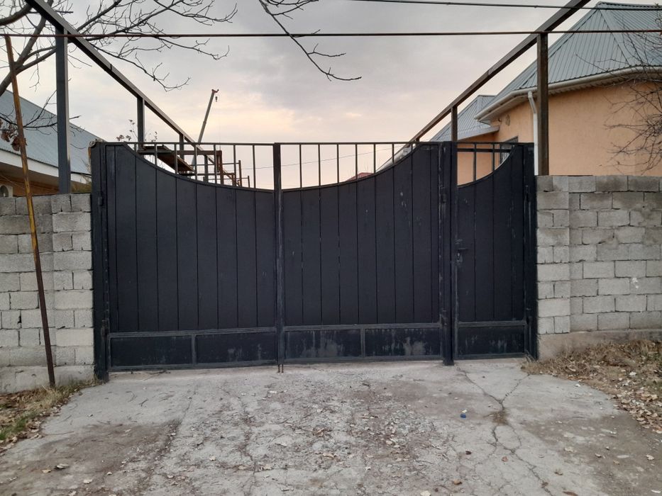 Ворота чёрный 4 метр 97 см